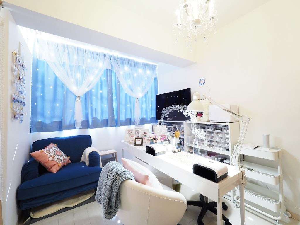 nail salon Cinderella